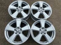 4db BAT 17″ Skoda - Mercedes-Benz Vito alufelni. (3296)