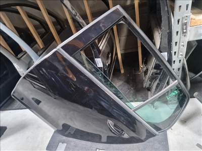 Volkswagen Golf VI bal hástsó ajtó LC9X (29501)