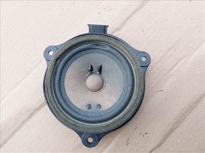 Audi A6 hangszóró első ajtóba kisebb 1000053046