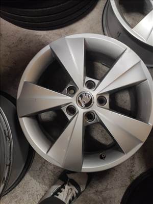 16" 5x112 Skoda Octavia gyári alufelni 120eft/4db