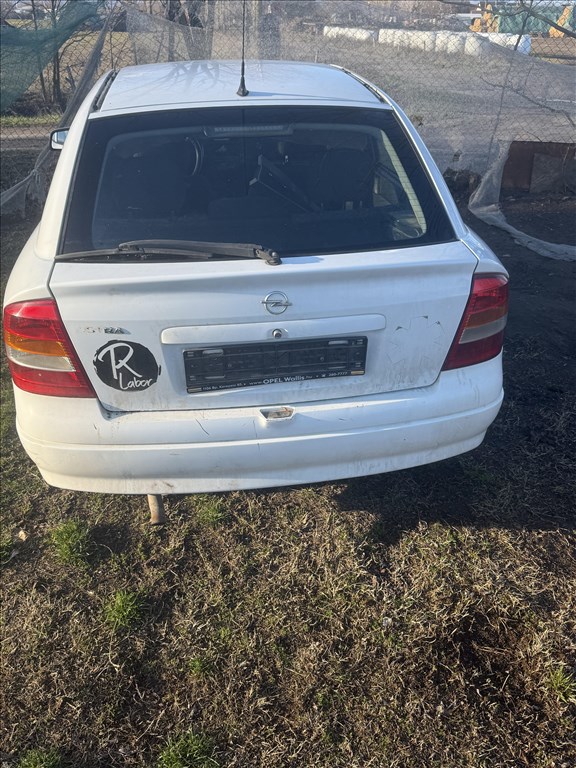Opel Astra G bontott alkatrészei 3. kép