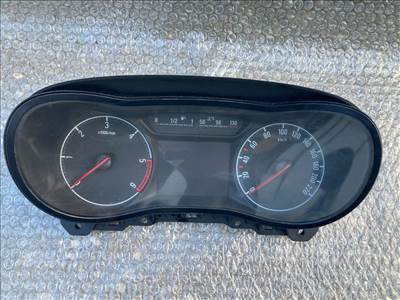 Opel Corsa E 1.4 kilóméteróra  39022771