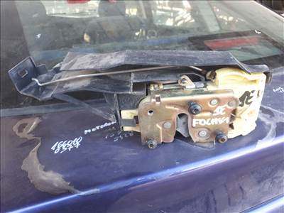 Ford Focus Mk1 jobb első ajtózár szerkezet XS41-A21812-CF xs41a21812cf