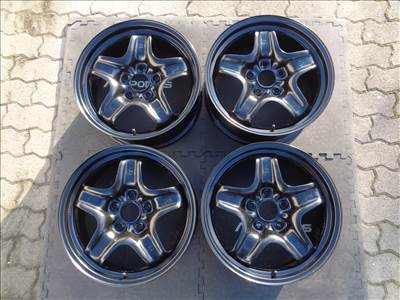 Új Opel gyári struktur lemezfelni 17-es, 5×115-ös osztóval eladó.