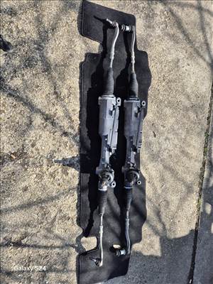 Audi Q7 4M kormánymű  4m1423053 N J 4n0909144