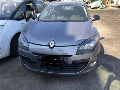 Renault Mégane III bontott alkatrészei