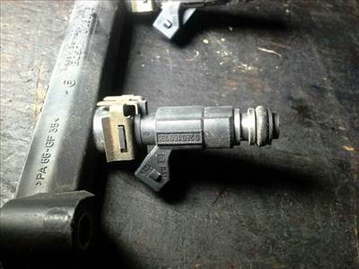 Volkswagen Polo III Porlasztó (1 db)*78111* 0280155731