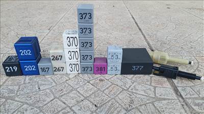 Volkswagen Passat B5.5 relé kapcsoló 