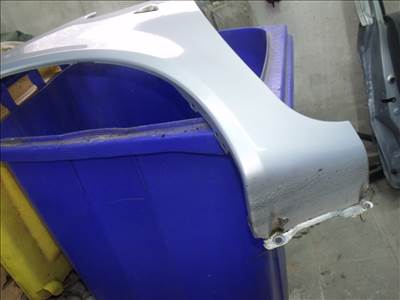 Mitsubishi Colt V CZ3 1.3 bal első sárvédő 