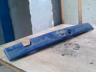 OPEL ASTRA F 91-94 Csomagtér ajtó díszléc