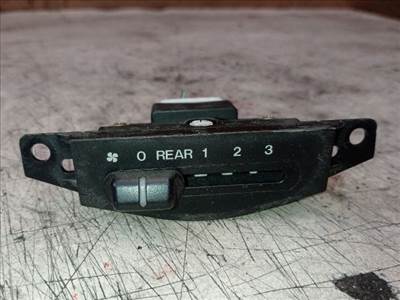 Mazda MPV (LW) Belső Levegő Kapcsoló *148795*