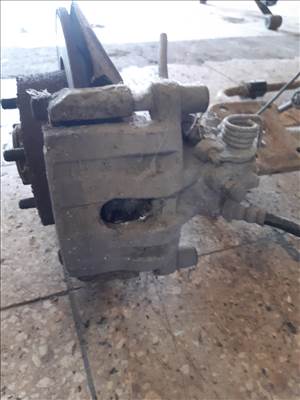 Ford Transit Connect Bal Hátsó Féknyereg