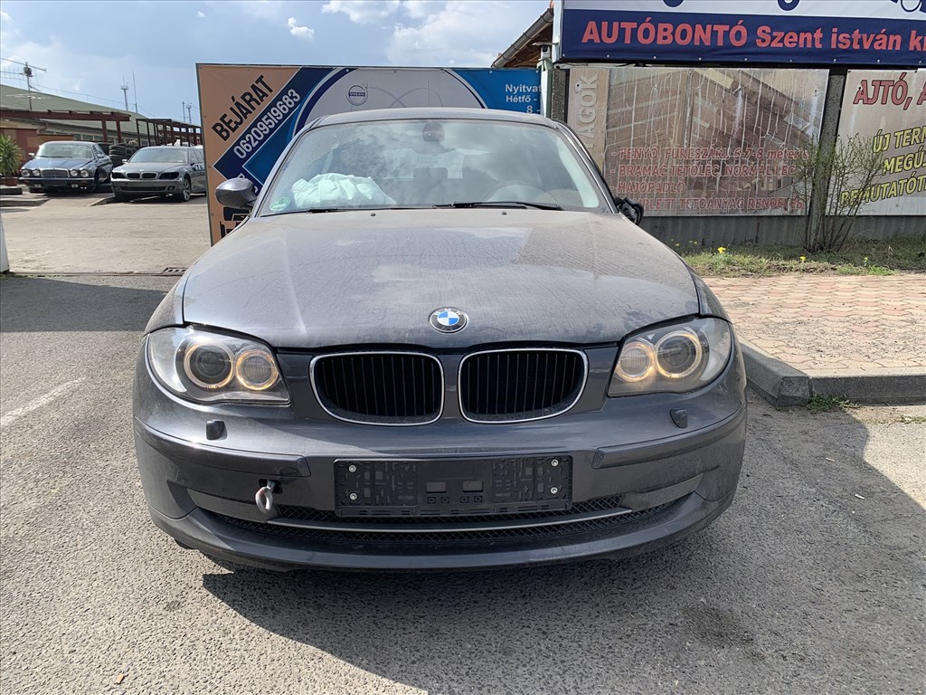 BMW 118 (E81, E82, E87, E88) bontott alkatrészei 2. kép