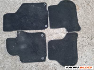 Volkswagen Golf VI szövet szőnyeg szett (32599)