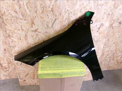 MERCEDES-BENZ CLA-OSZTÁLY A118 bal első sárvédő 2019- 