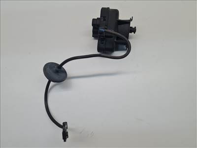 Volkswagen Golf VI tankajtó nyitó motor (31976) 5n0810773f