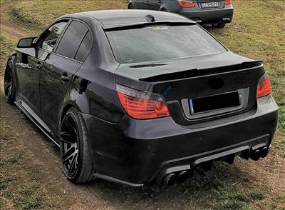 BMW E60 M4 style spoiler, csomagtér szárny