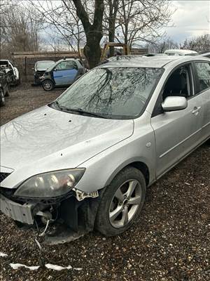 Mazda 3 (BK) bontott alkatrészei