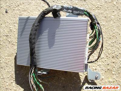 Chrysler Voyager RG erősítő 05051006ae 36670i