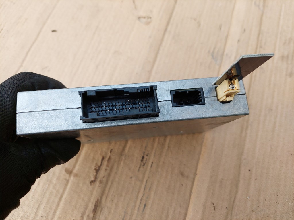 Audi A4-A6 Bluetooth elektronika 4E0910336L 3. kép
