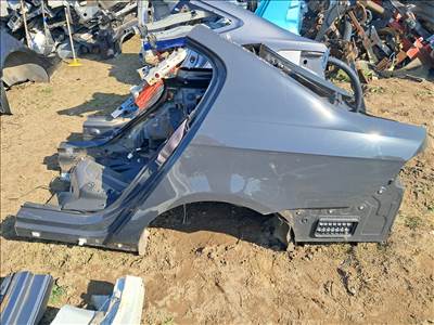 Volkswagen Passat B7 Bal hátsó sárvédő 