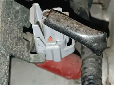 Suzuki Swift II Porlasztó (1 db) *154654*