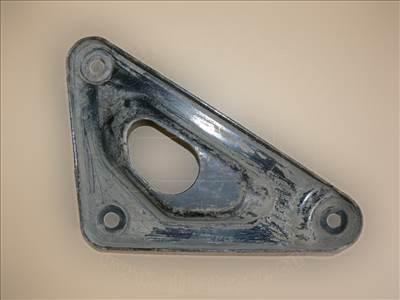 Opel Meriva B 2009-2017 - tartóbak, első futómű rögzítés az alvázhoz, jobb oldali, kivéve részecskeszűrő