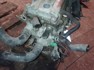 Toyota Yaris (XP10) Termosztátház *154871* 1szfe