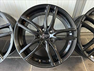  Fekete  5x112  7,5J 17" Et 45  alufelni  garnitúra 