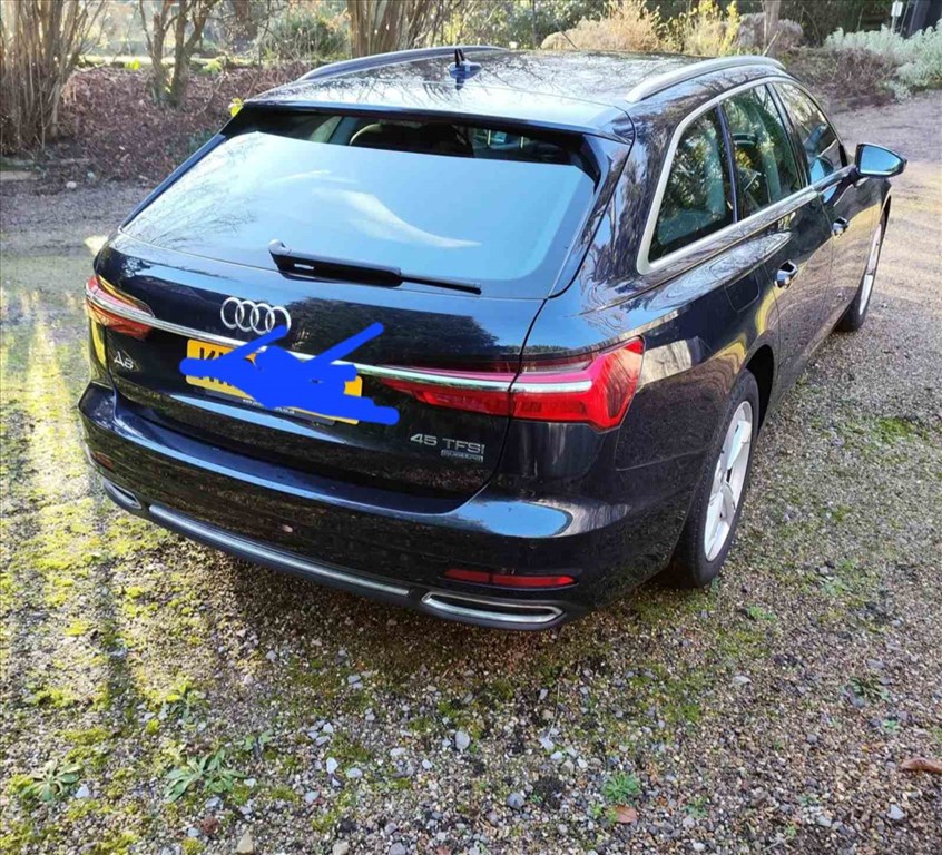 Audi A6 (C8 - 4K) (C8 - 4K) bontott alkatrészei 6. kép