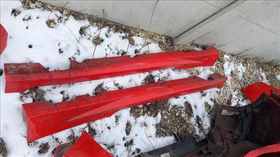 Ford Fiesta MK7 Eladó gyári  3 ajtós jobb bal küszöb spoiler