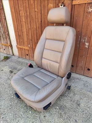 Audi A6 (C5 - 4B) Sofőr oldali ülés fűthető 