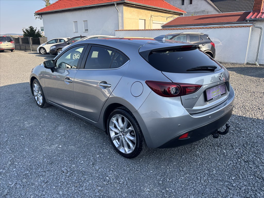Eladó Mazda 4. kép