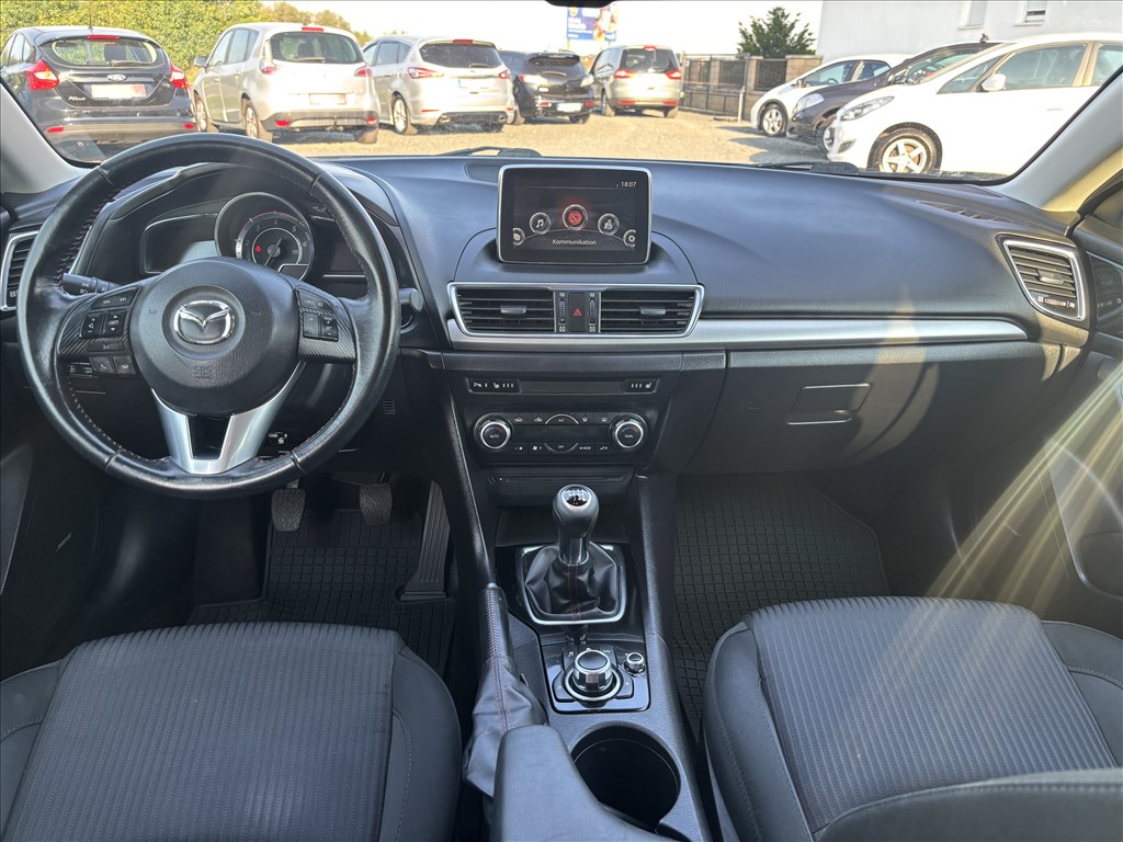 Eladó Mazda 8. kép