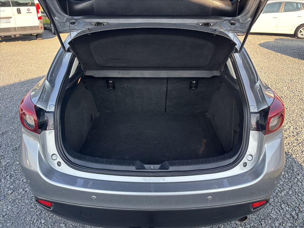 Eladó Mazda 11. kép