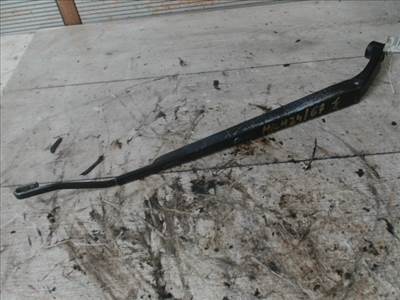 TOYOTA COROLLA AE/EE 92.05-97.04 Ablaktörlő kar jobb első