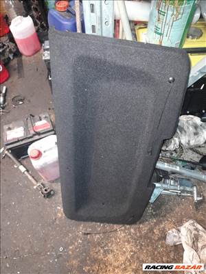 Fiat grande punto kalaptartó 