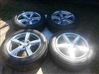  5x112 lyukosztású 17" újszerű Dezent alufelni, rajta 225/55 újszerű Pirelli nyári gumi 