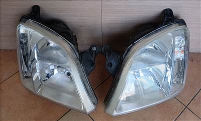Opel Meriva A jobb és bal.fenyszóró