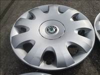 Skoda 15-ös gyári dísztárcsa 2db