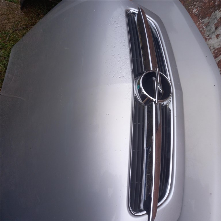 Opel C vectra motorháztető eladó. 3. kép