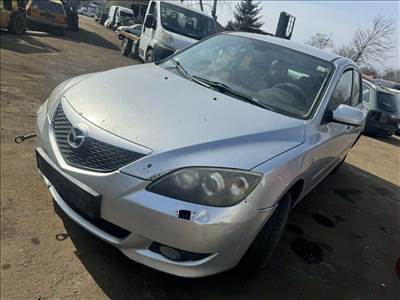 Mazda 3 -Y6-  bontott alkatrészei