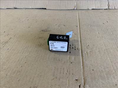 Suzuki Swift kulcs nélküli nyitás vezérlő modul 3719068l00