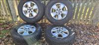5x120 lyukosztású 16 collos VW Amarok alufelni.