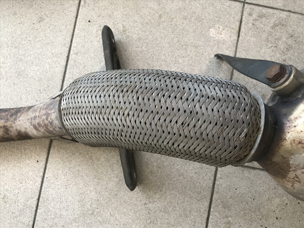 Skoda Octavia II 2,0 PD BKD - katalizátor 1k0131690ak 2. kép