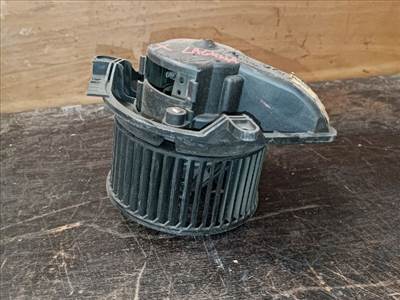 Renault Laguna II Fűtőmotor (Klímás) *150769*