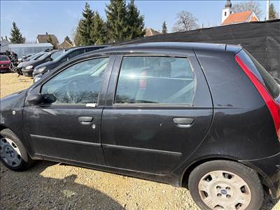 Fiat Punto II ajtó 