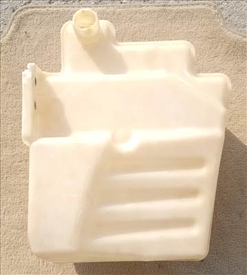 Caddy,Touran I,Golf 5-6,Jetta V,Passat B6, Octavia II,Superb2,Leon,Altea Ablakmosó tartály  1k0955453