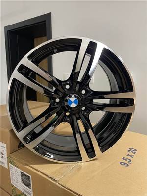 BMW M4 style 17” alufelni
