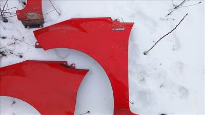 Ford Fiesta MK7 Eladó gyári, 08-18-ig első ST sárvédők rozsdamentes 